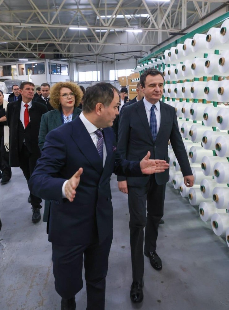 Vizitë shtetërore në Simtex: Kryeministri Albin Kurti vlerëson inovacionin dhe prodhimin tonë
